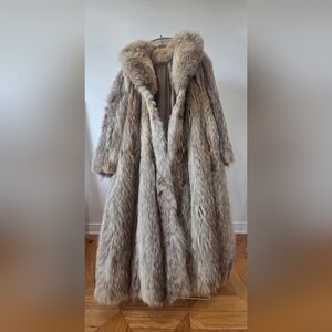 Elegant Wolf Fur Coat